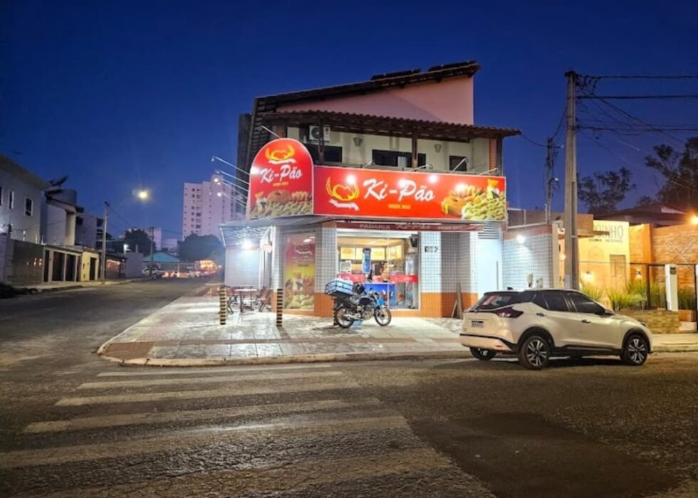 Padaria Ki Pão, iluminada com energia solar.Imagem da internet